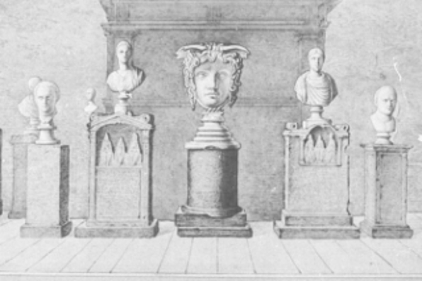 Medusa, Matronenaltäre und Säulenfragmente (Bildtafel 4)