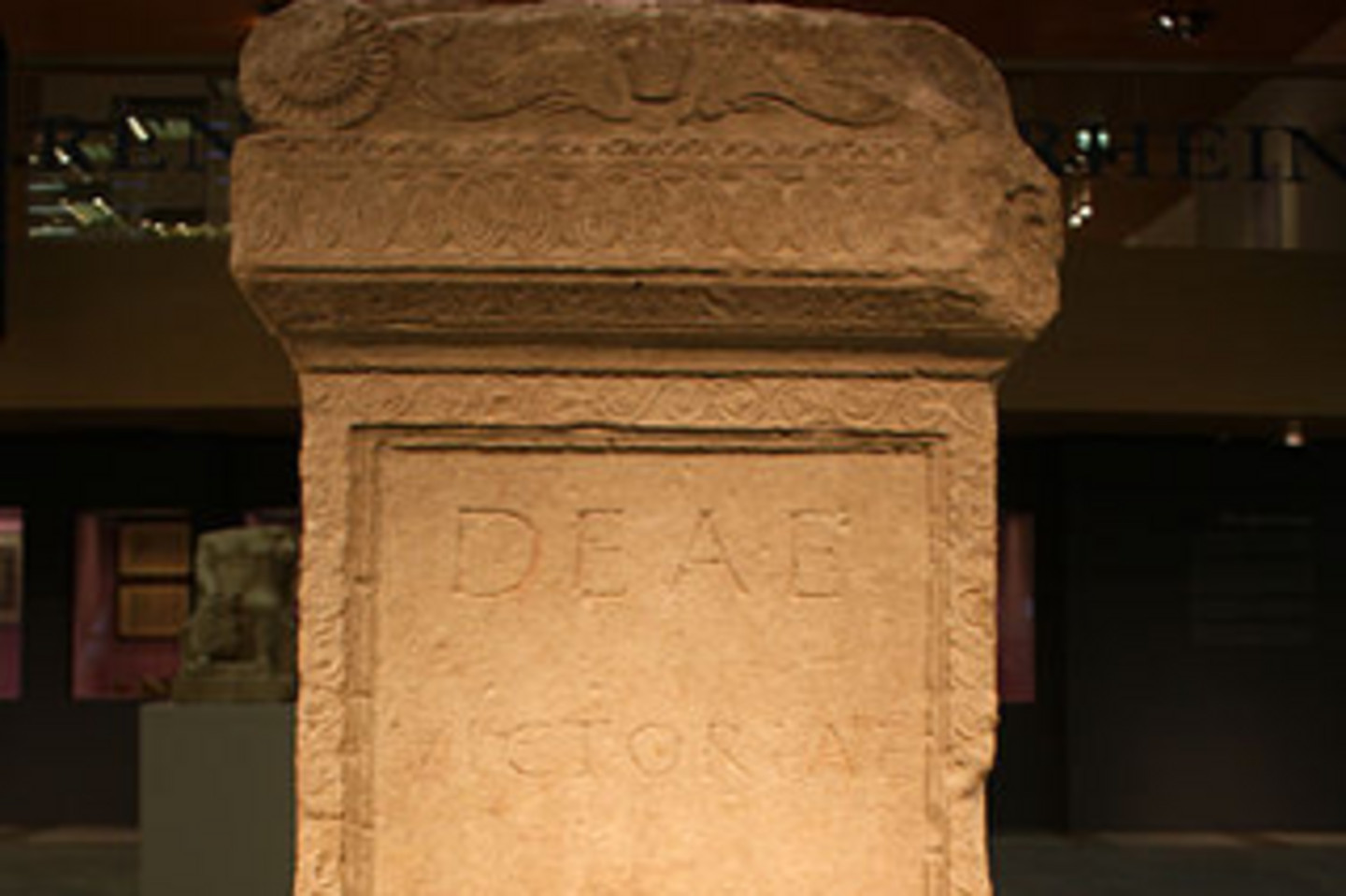 Altarstein der römischen Siegesgöttin Victoria